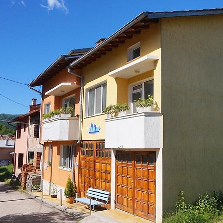 Pamir Guest House Shipkovo  Ngoại thất bức ảnh