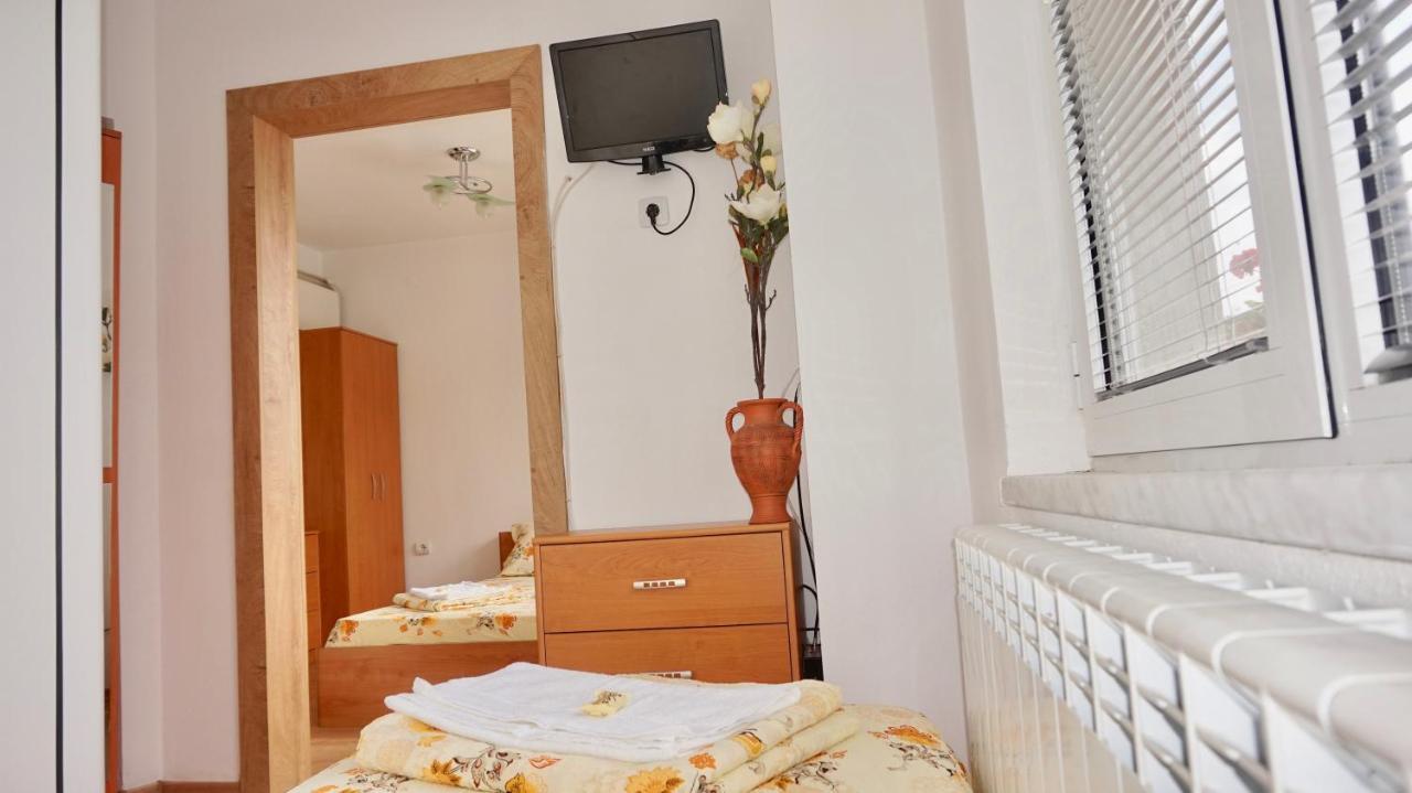 Pamir Guest House Shipkovo  Ngoại thất bức ảnh